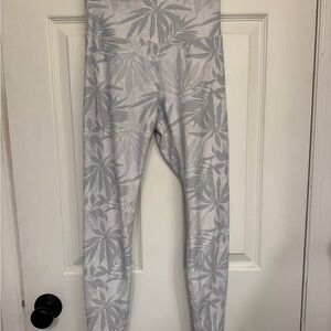 P'tula Women's Palm Tree Print Leggings